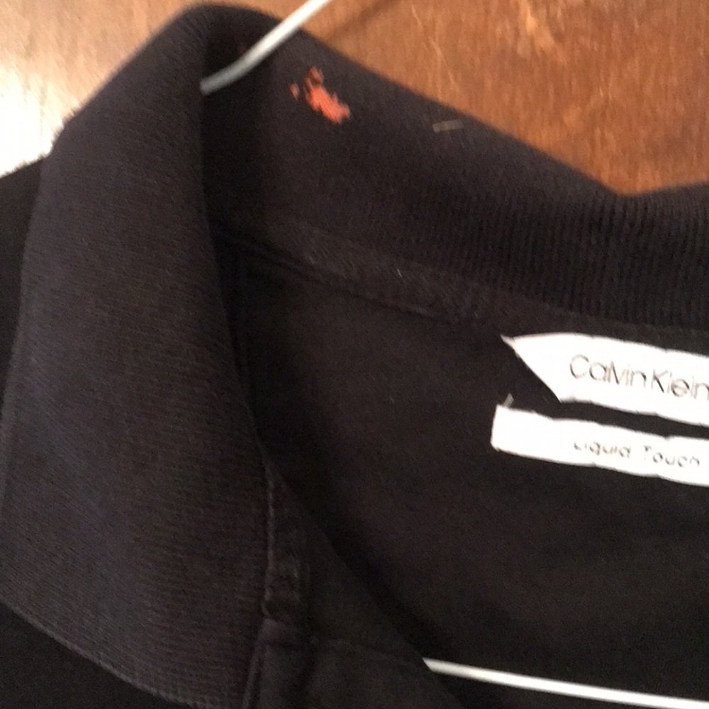 Calvin Klein mens black shirt. - Picture 11 of 15